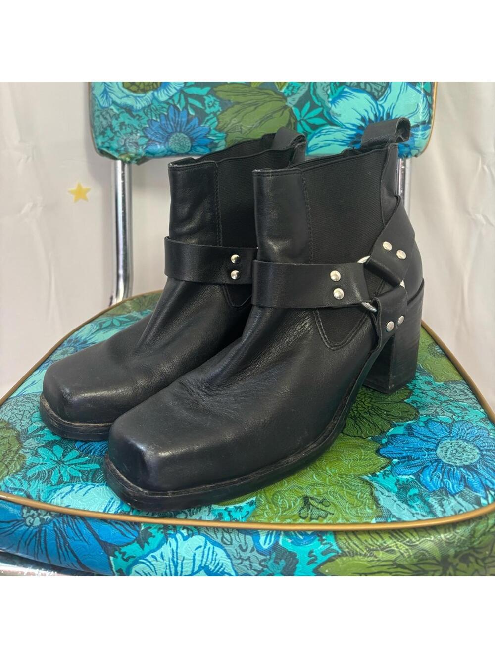 Black Leather Silver Studded Harness Ankle Booties Women’s Size 9.5 - Picture 11 of 12